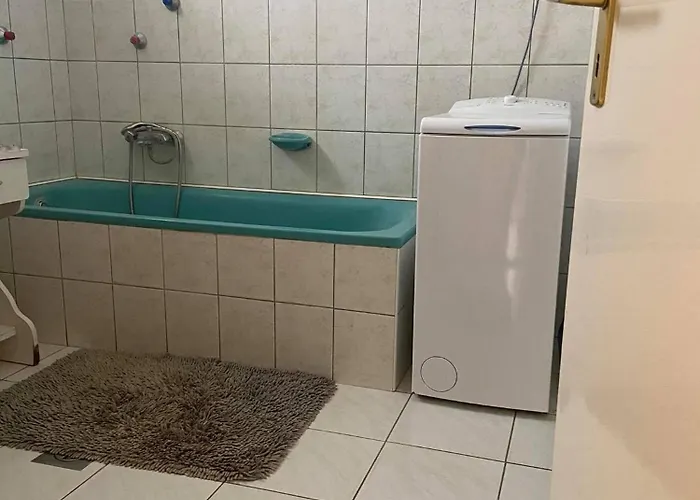 דירה Csalogany Vendeghaz *